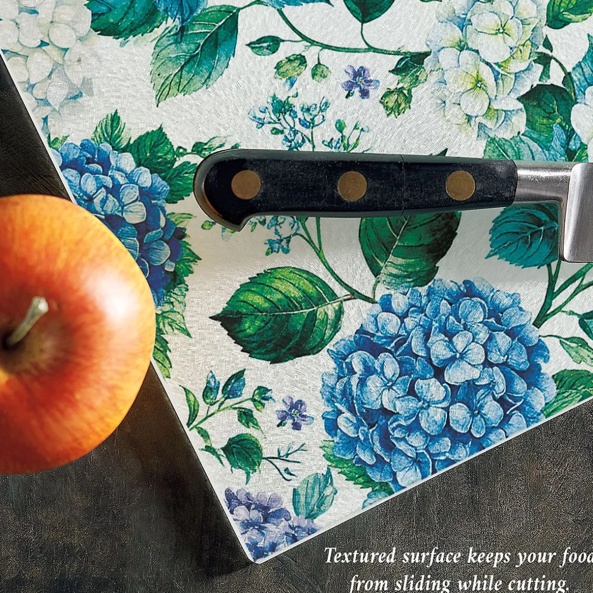 Hydrangea Personalized Glass Cutting Board