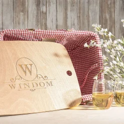 Kansas Personalized Picnic Basket with Lid
