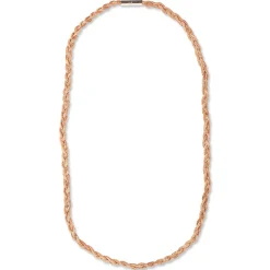 Make Your Own Fresh Flower Necklace