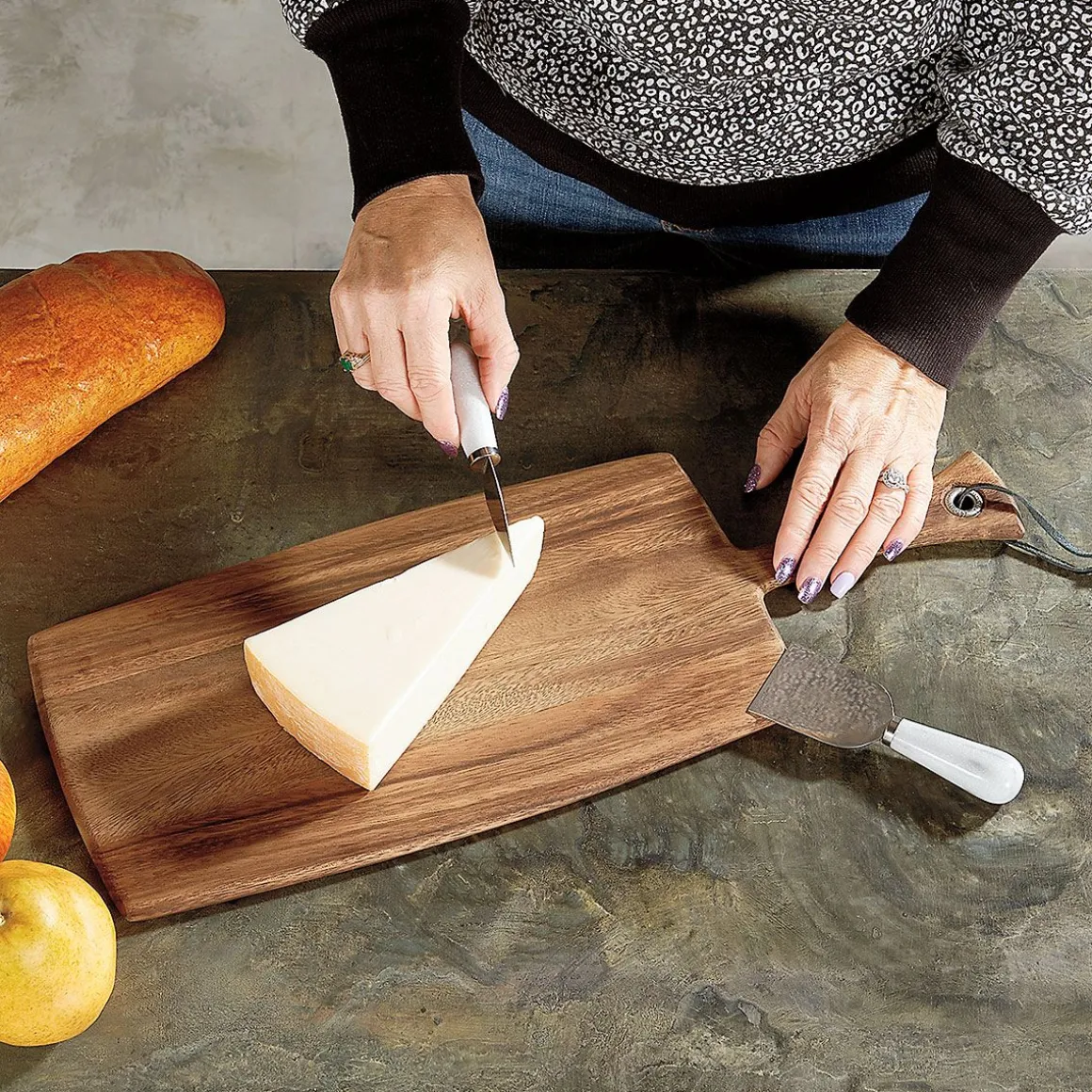 Personalized Scroll Paddle Cutting Board