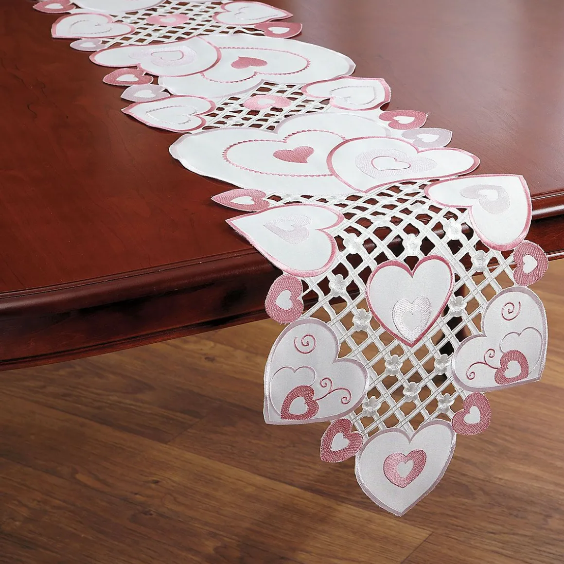 Valentine Hearts Table Runner