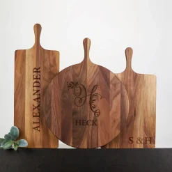 Walnut Personalized Round Board